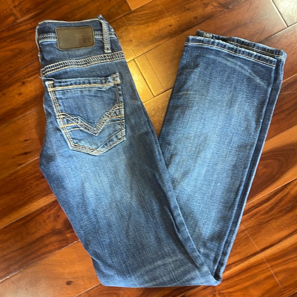 Buckle Jeans